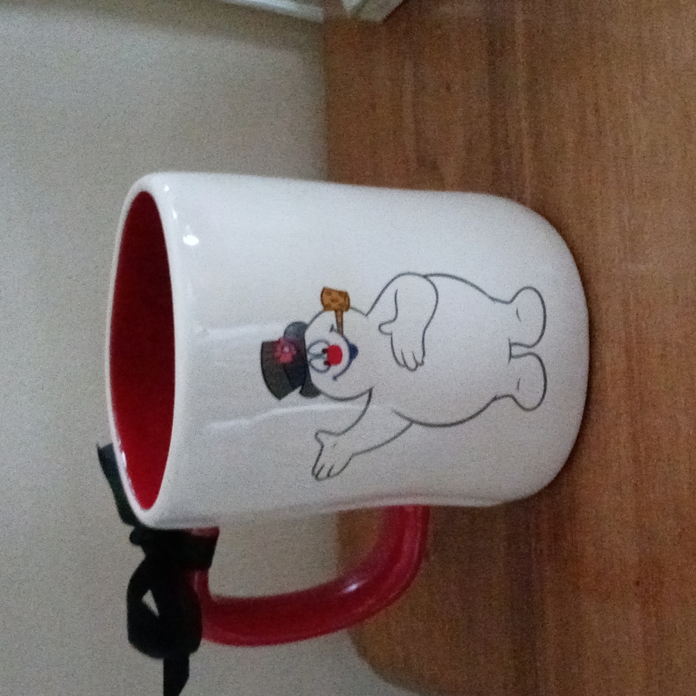 Rae Dunn Classic Frosty mug